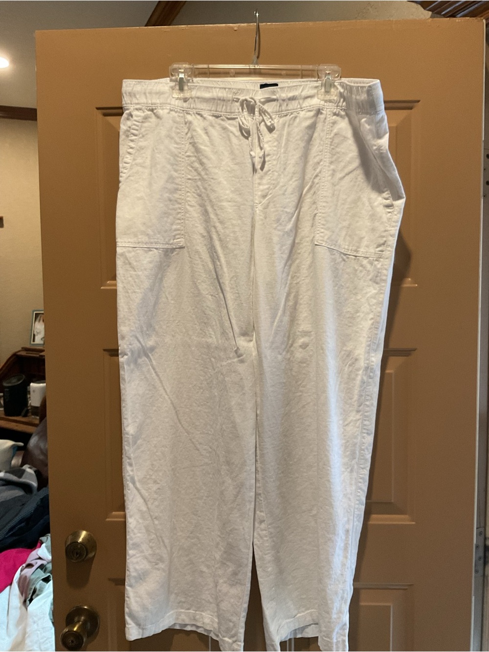 GAP White Drawstring Jogger Pants